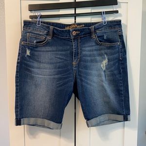 Arizona Distressed Bermuda Shorts